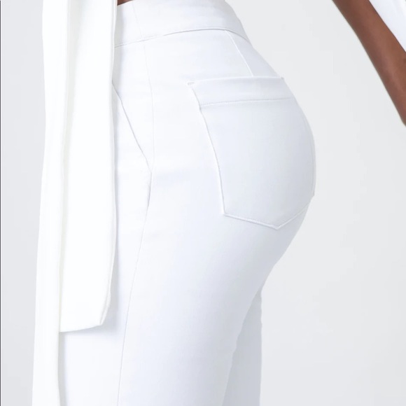 NWT Spanx Size Petite Small Silver Lining Slim Straight Leg Pant in White - Picture 4 of 5